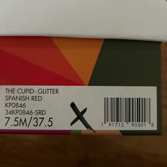 Heart  Shoes by Katy Perry - Picture 5 of 5